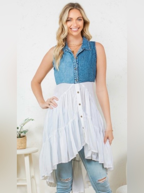 Young Threads Tops - 261 Young Threads Sleeveless front open asymmetrical high low top